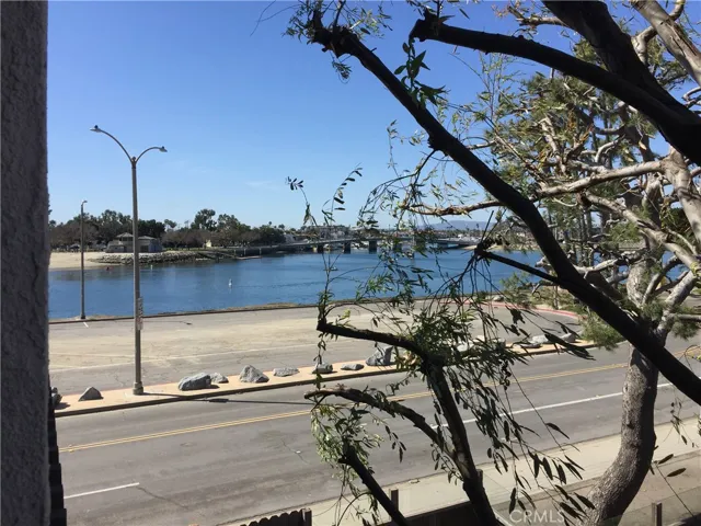 View of Alamitos Bay from your private Balcony!