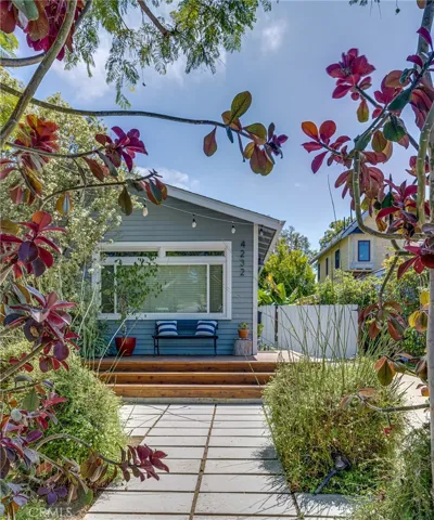 4232 Mcconnell Boulevard, Culver City, California 90066