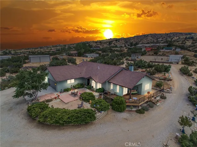 Your equestrian property is ready for you to call it home !