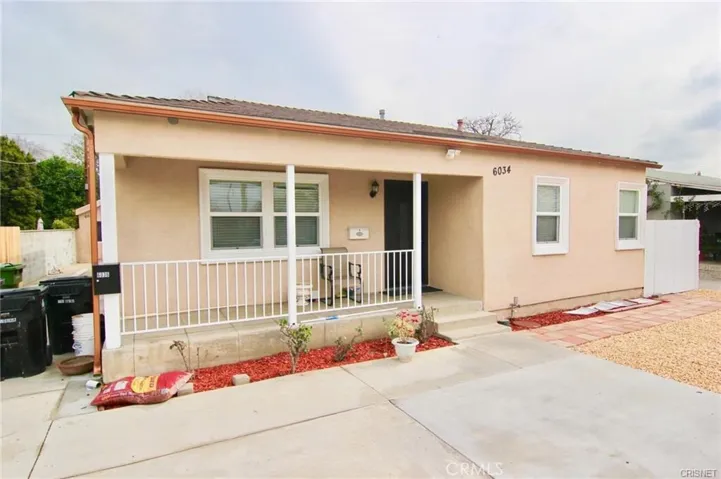 6034 Carpenter Avenue, North Hollywood, California 91606