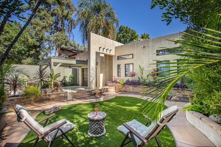 23270 Friar Street, Woodland Hills, California 91367