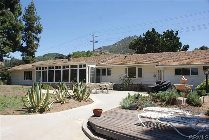 9054 Old Castle Rd., Valley Center, California 92082