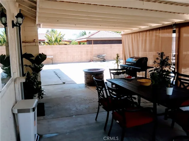2002 S Oakland Avenue S, Ontario, California 91762