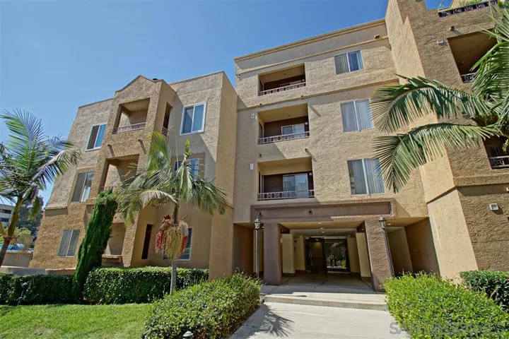 3550 Lebon Dr 6106, San Diego, California 92122