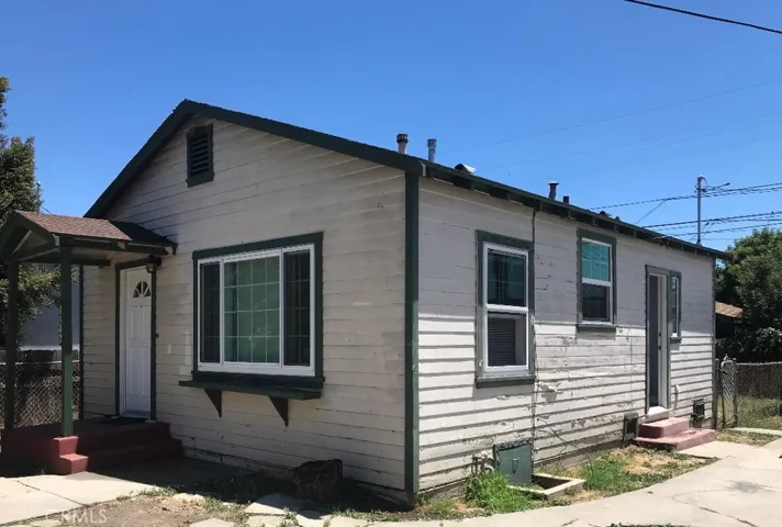 1542 W 103rd Street, Los Angeles, California 90047
