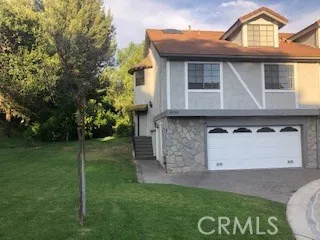 Large greenbelt next to home