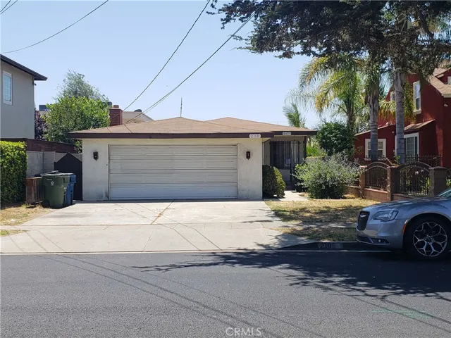 210 W Spruce Avenue, Inglewood, California 90301