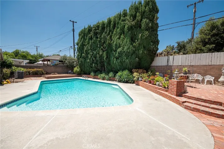 1405 Ridley Avenue, Hacienda Heights, California 91745