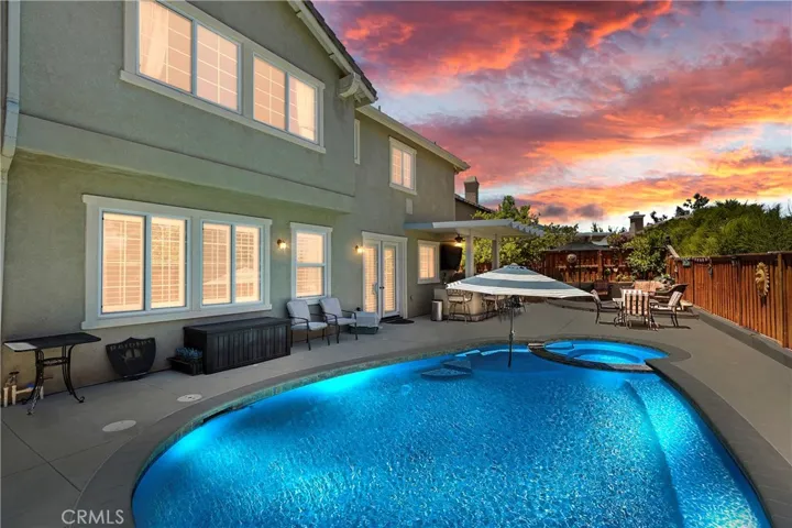 11322 Tesota Loop Street, Corona, California 92883