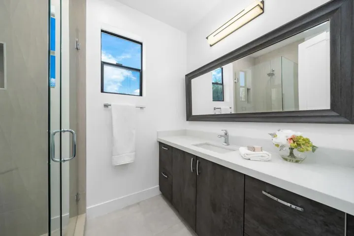 1507+E+San+Jacinto+Way+Palm+Springs-34-M