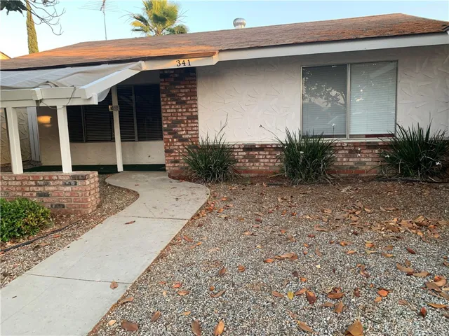 341 Gardenia Circle, Hemet, California 92543