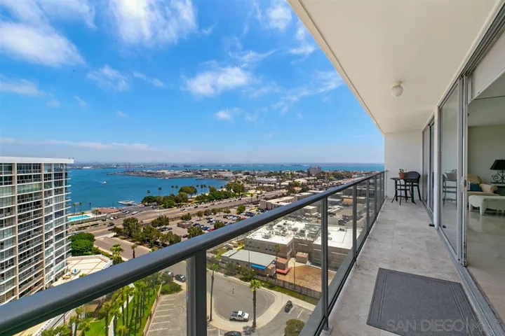 1830 Avenida Del Mundo Ph1, Coronado, California 92118