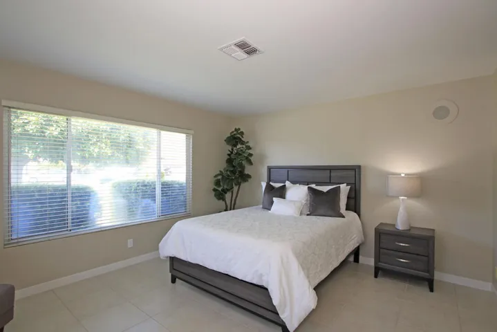 65 BDRM 3