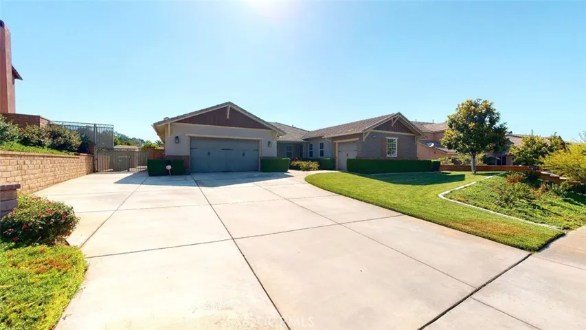 16219 Sierra Heights Drive, Riverside, California 92503