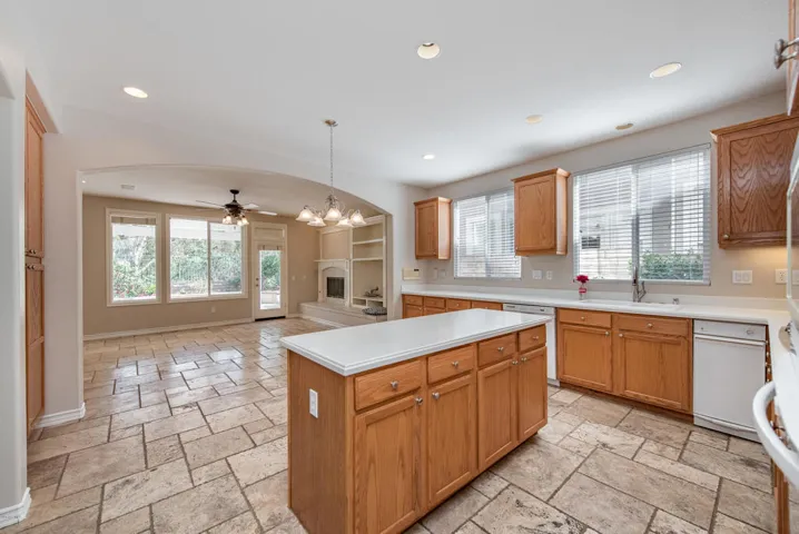 72 W Boulder Creek Rd Simi Valley-12