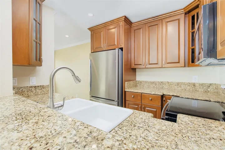 Large counter areas create entertainment bar.