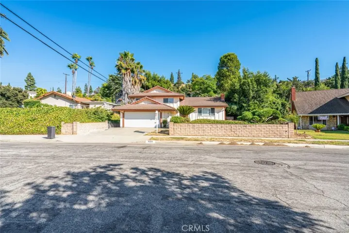 16184 Mesa Robles Drive, Hacienda Heights, California 91745
