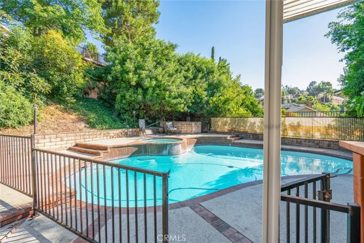 16184 Mesa Robles Drive, Hacienda Heights, California 91745