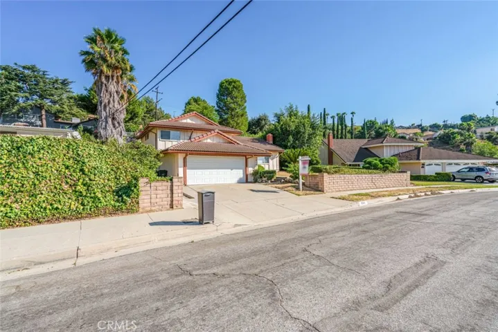 16184 Mesa Robles Drive, Hacienda Heights, California 91745