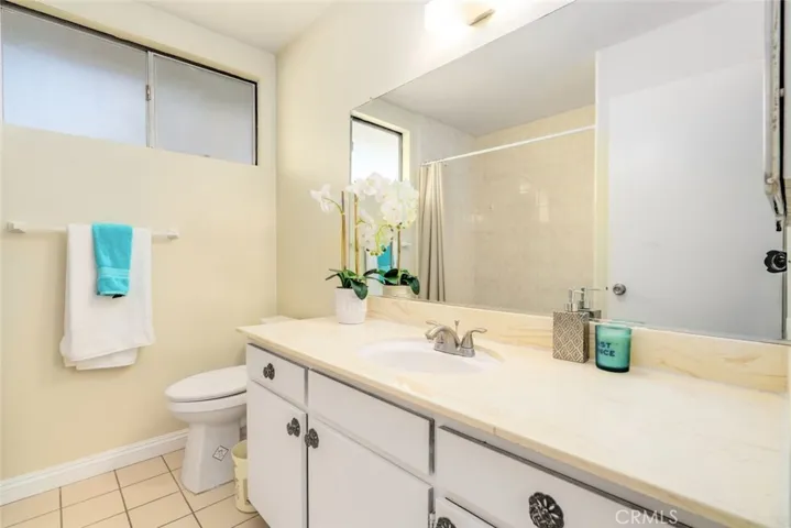 16184 Mesa Robles Drive, Hacienda Heights, California 91745