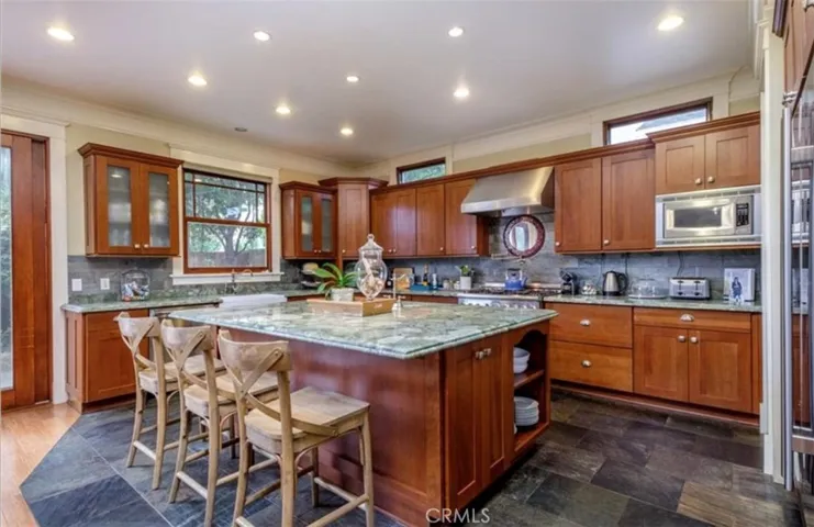 2319 Laurel Place, Newport Beach, California 92663