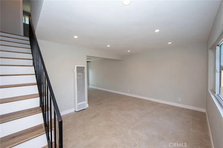 10330 Plainview Avenue 3, Tujunga, California 91042