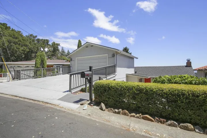 2648 Ponce Avenue, Belmont, California 94002