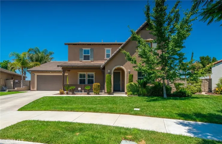 14995 Brooktree St., Eastvale, California 92880