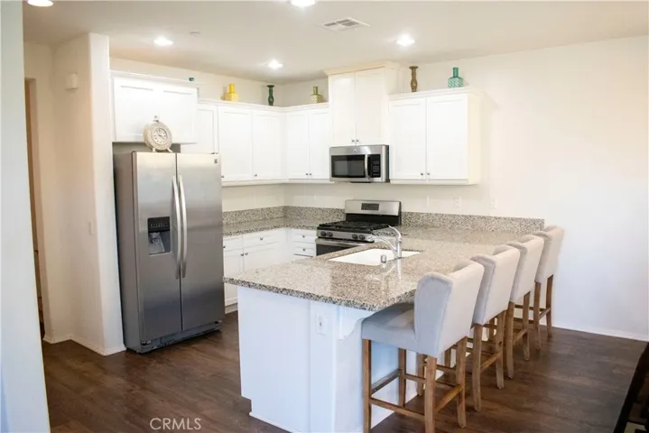 16001 Chase Road 92, Fontana, California 92336