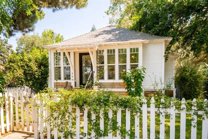 299 E 6th Avenue, Chico, California 95926