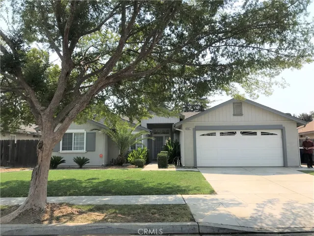 6467 E Inyo Street, Fresno, California 93727