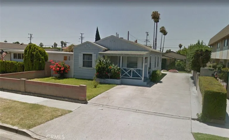 4092 Howard Avenue, Los Alamitos, California 90720