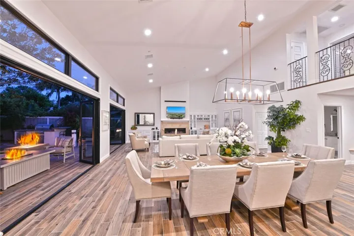 1827 Mariners Drive, Newport Beach, California 92660
