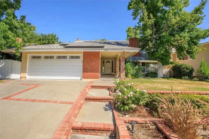 24029 Avenida Crescenta, Valencia, California 91355