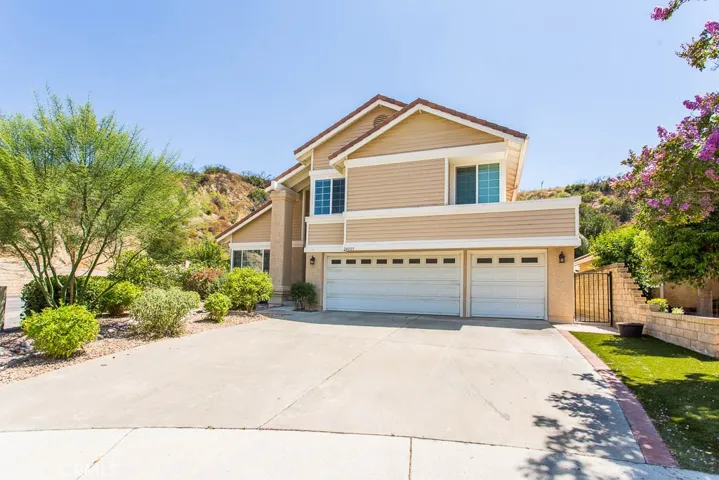 24005 Briardale Way, Newhall, California 91321