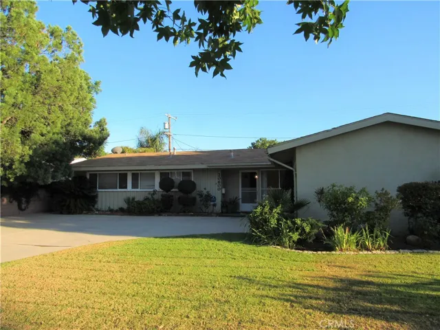20600 Acre Street, Winnetka, California 91306