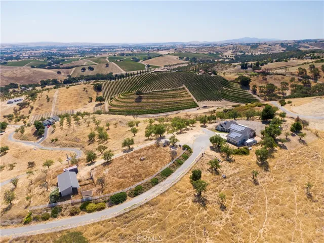 676 Venice Road, Templeton, California 93465