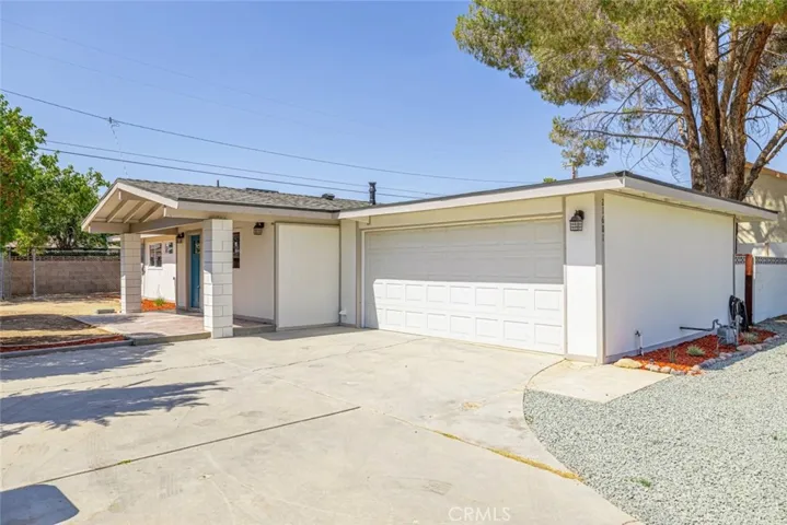 21681 Bancroft Drive, California City, California 93505