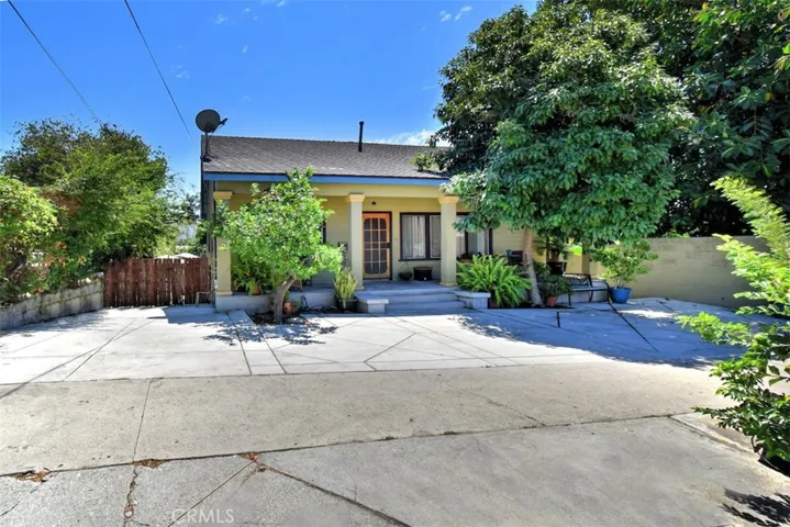 514 Rosemont Avenue, Los Angeles, California 90026
