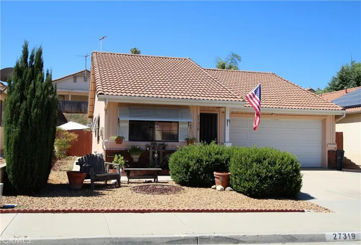 27319 Calle Palo, Sun City, California 92586