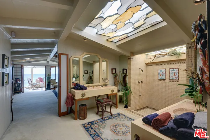 18842 Topanga Beach Road Road, Malibu, California 90265