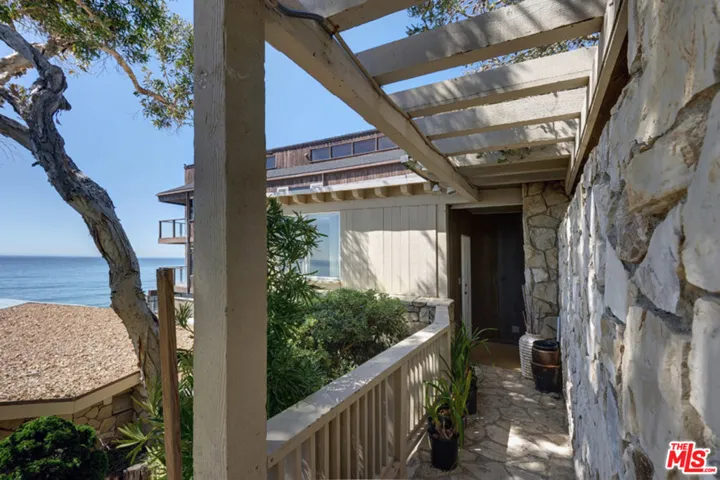 18842 Topanga Beach Road Road, Malibu, California 90265