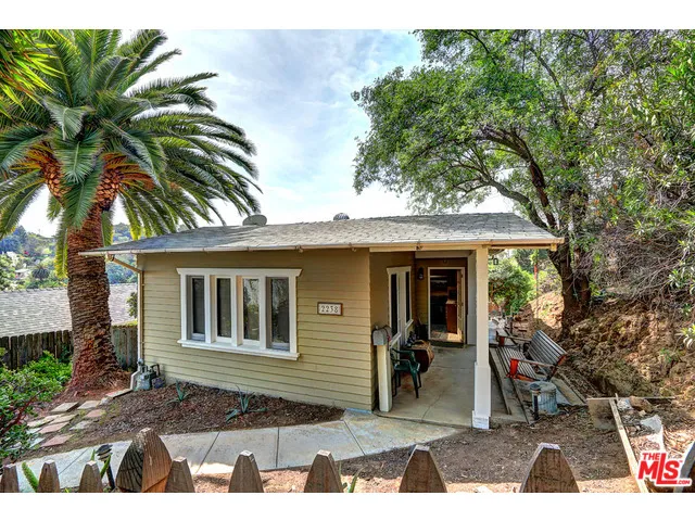 2238 Loma Vista Place, Los Angeles, California 90039