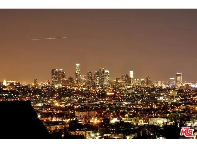 3351 Deronda Drive, Los Angeles, California 90068