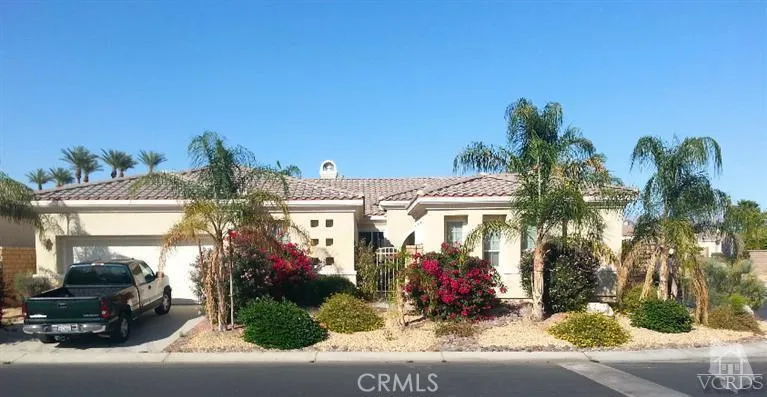 Front Exterior, Corner Lot