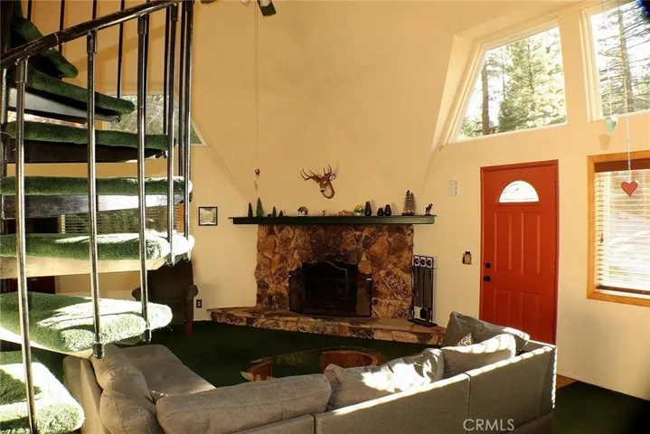 1309 Shasta Court, Big Bear, California 92315