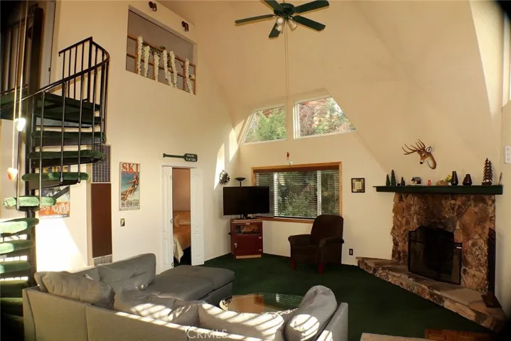 1309 Shasta Court, Big Bear, California 92315
