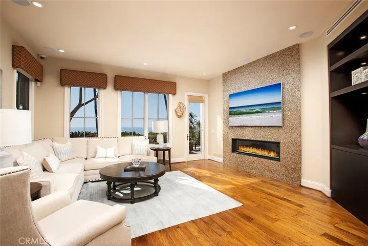 42 Timor Sea, Newport Coast, California 92657