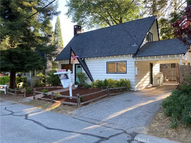 344 Maple Drive, Lake Arrowhead, California 92352