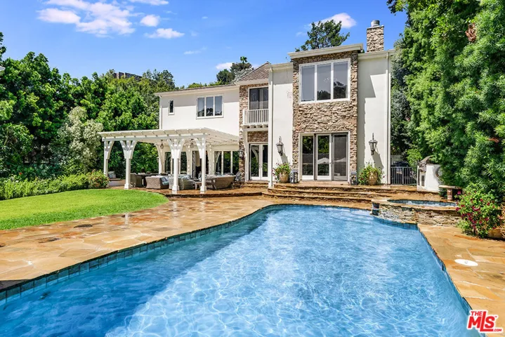 1740 La Fontaine Court, Beverly Hills, California 90210